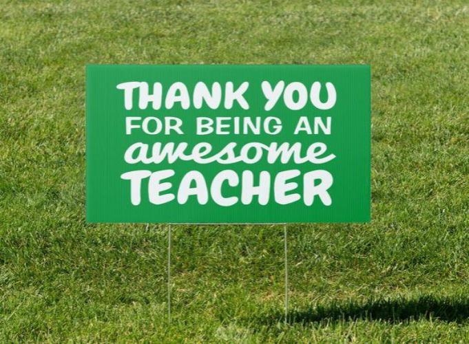 Teacher-yard-signs-1