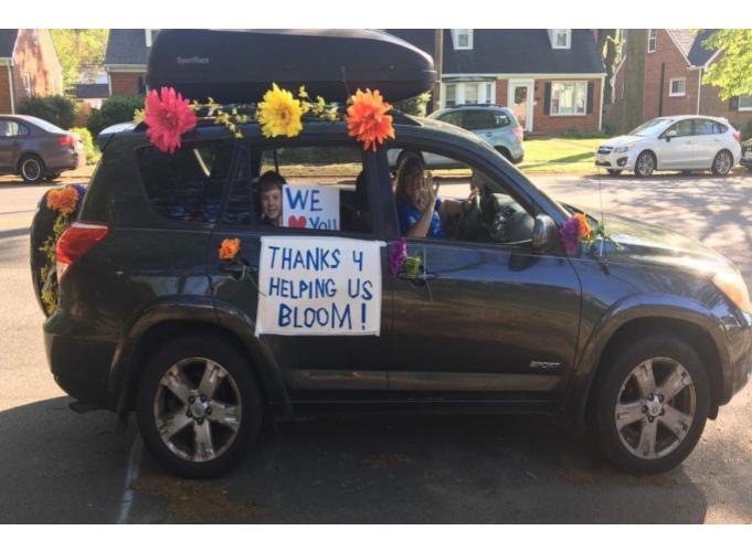 students-car-parade